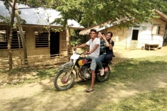 the motorcyle ride to the mountain