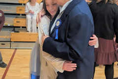 PXL_20251121_190250754