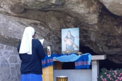 0e8d24e5-30fc-4dcd-90ed-a176f77ebf9b