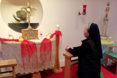 Cathedral-Adoration-chapel-2
