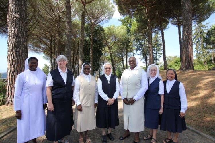 Election of the Members of the General Council